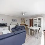 Lecomte - The Shoreline Escape 169 公寓