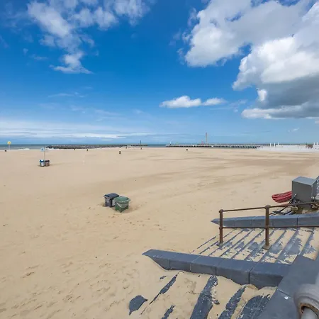 Lecomte - The Shoreline Escape 169 * Ostende