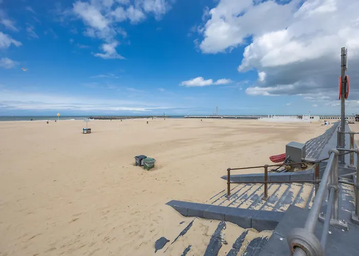 Lecomte - The Shoreline Escape 169 * Ostende